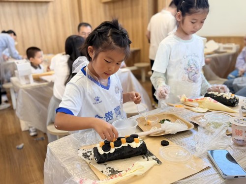 ef0829ca-3a04-44c3-bcc2-4d2b75b95ed3.jpg Create Sweet Moments, Embrace a Promising Future 2026 Children’s Day Parent-Child Activity of Shanghai Chuangli Group Concludes Successfully(图8)