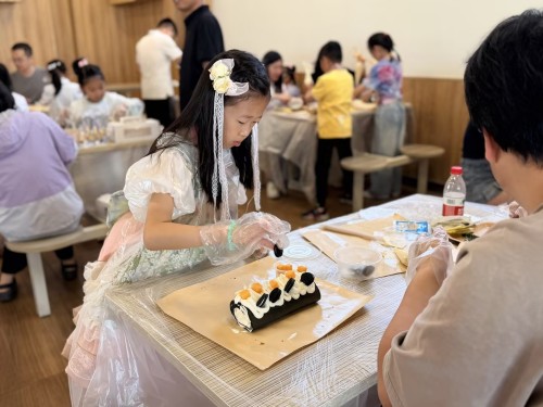 cc6d6d8d-7162-4950-a671-65fc66cf8de2.jpg Create Sweet Moments, Embrace a Promising Future 2026 Children’s Day Parent-Child Activity of Shanghai Chuangli Group Concludes Successfully(图5)